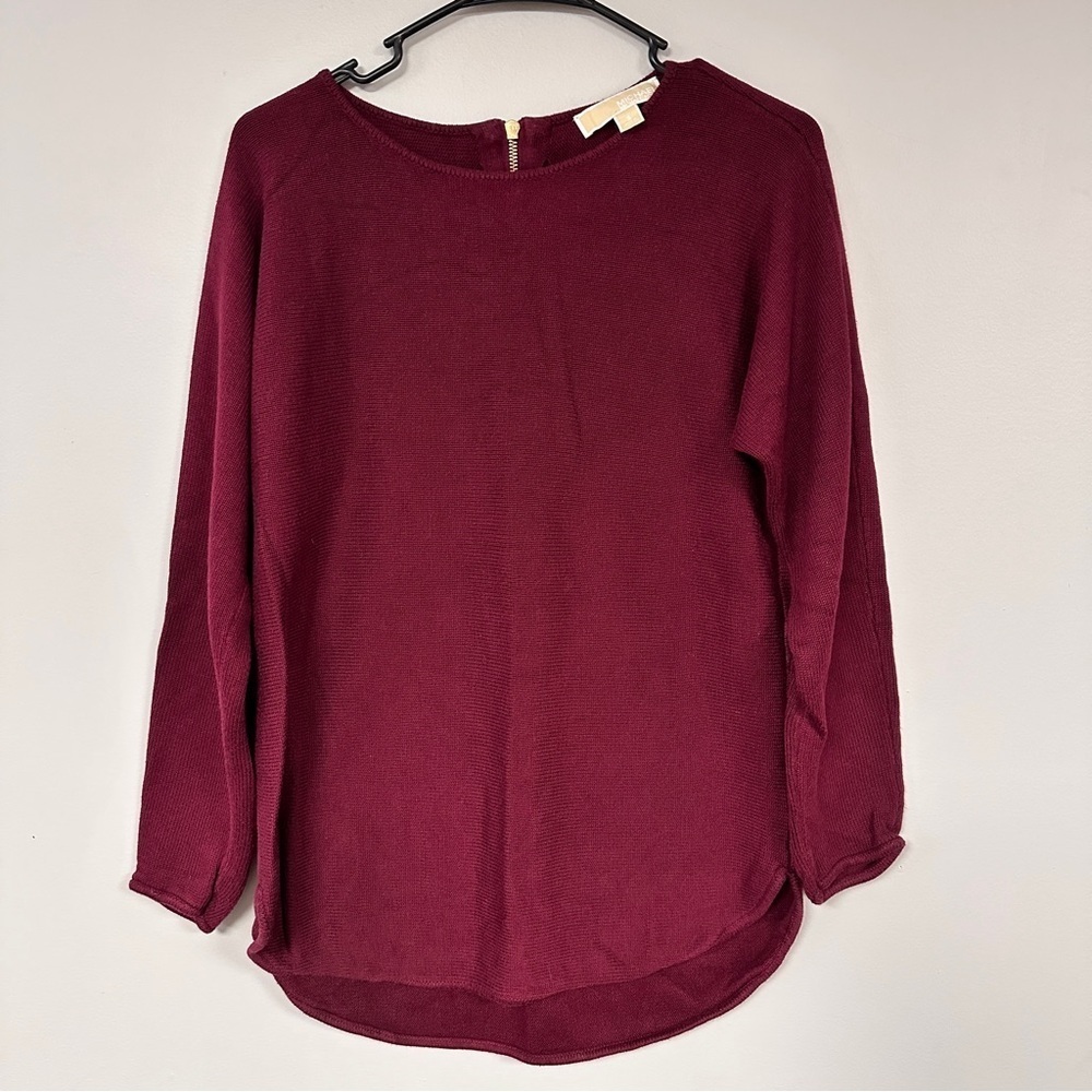Michael Kors maroon scoop neck sweater zips in back, high / low hem, size Small